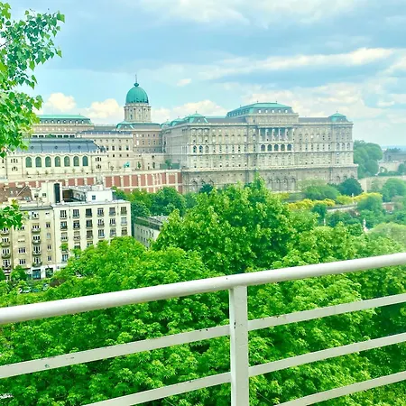 شقة Luxury View Flat To The Castle بودابست
